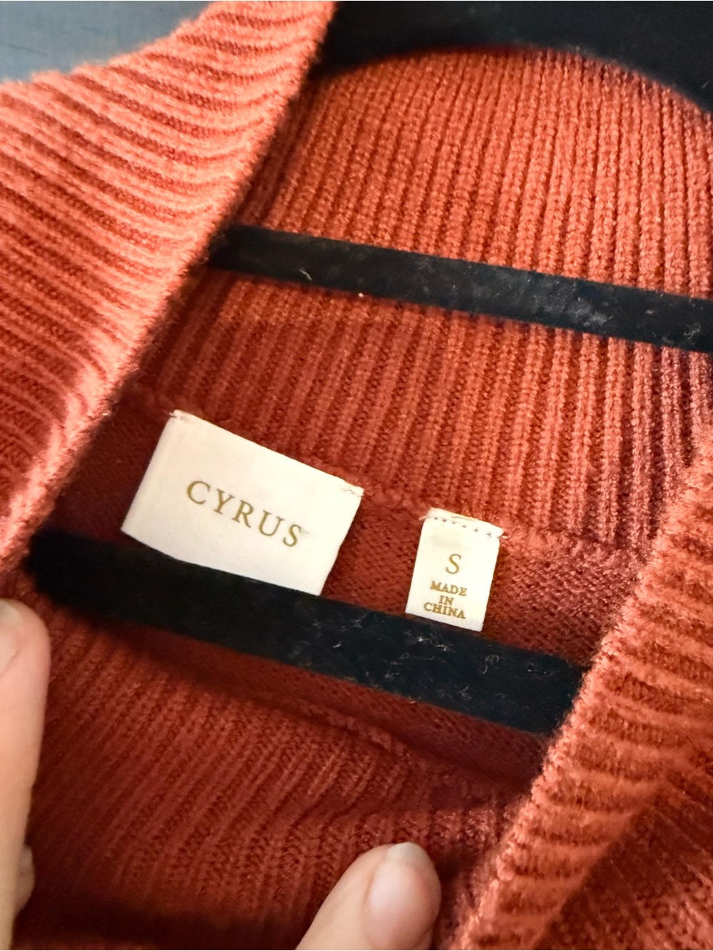 Cyrus Rust Ribbed Knit Pullover Sweater